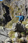 20  Sul sentiero 108 con vista verso il canalino di salita 